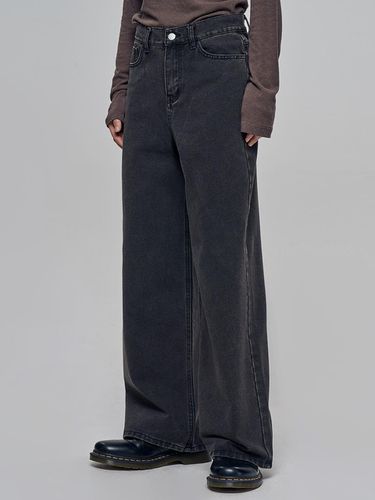 Semi-wide Straight Cotton Denim Pants [Dark Blue-Black] - chicks - Modalova