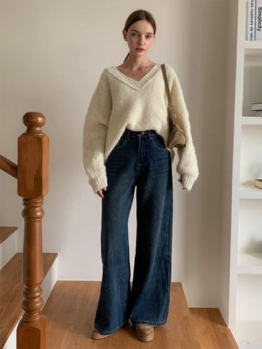 Fleece-lined Semi Wide Straight Denim Pants (VPANTS_003) - VASCARA - Modalova