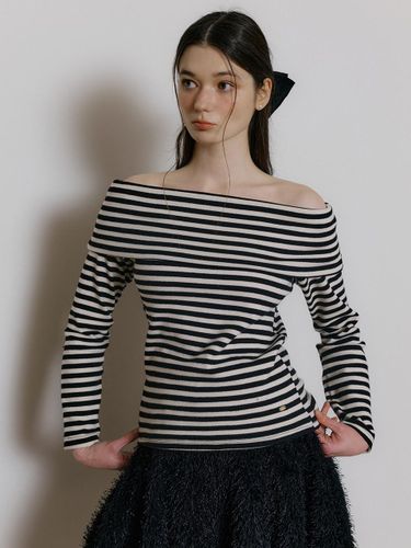 Stripe Off Shoulder Ribbed T-shirt [White] - REORG - Modalova