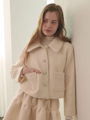 Cozy Wool Crop Jacket [Beige] - LuluChou - Modalova