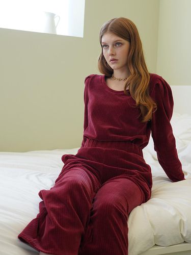 Velvet Ribbed Puff Sleeve Set-up [RED] - MUSE BY ROSE - Modalova