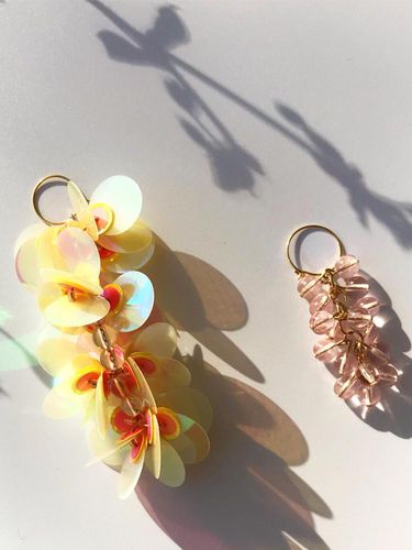 Fleur et Fruit Yellow Earring - L’OMBRILLANT - Modalova