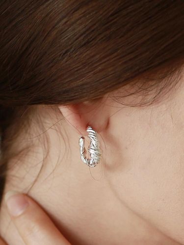 GIMYO 15 Earring - REINDEER - Modalova