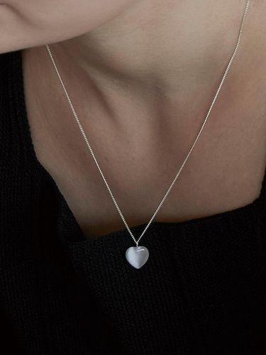 Sterling Delicate Heart Necklace - dmoment - Modalova