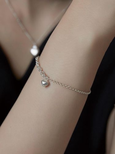 Sterling Silver Heart Bracelet - dmoment - Modalova