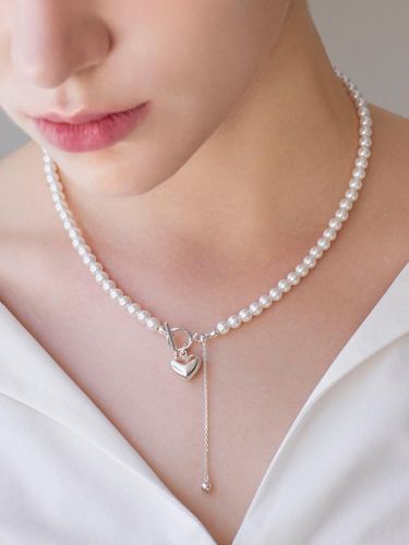 Sterling Pearl Heart Necklace - dmoment - Modalova