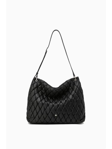 Diamond Quilted Padded Shoulder Bag (RA2E9ABG794WBK) - rouge & lounge - Modalova