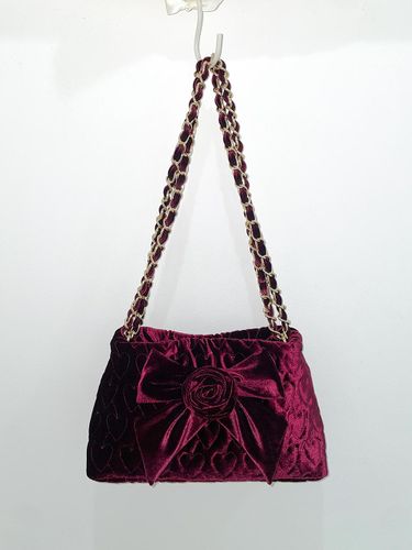 Velvet Quilted Two-way Bag [Wine] - HOLLY LOVES LOVE - Modalova