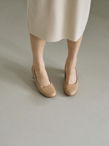 Classic Mid Heel Pumps [beige] - PICCADILLY - Modalova