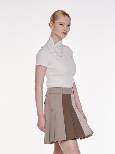 Tone-on-tone Premium A-line Pleated Skirt [Beige] - FAIRLIAR GOLF - Modalova