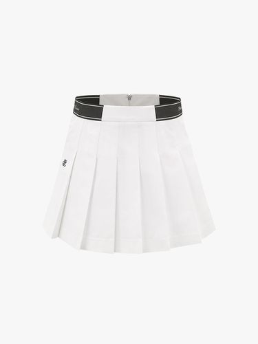 Pleated Luxury Golf Skirt [Beige] - FAIRLIAR GOLF - Modalova