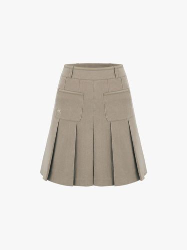 Two-pocket Pleated Fleece-lined Long Skirt [Beige] - FAIRLIAR GOLF - Modalova