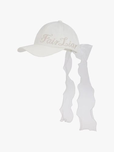 Side Logo Detachable Organza Ribbon Satin Cap [Ivory] - FAIRLIAR GOLF - Modalova