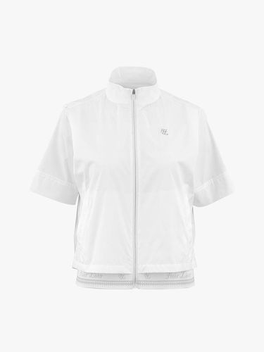 Back Slit Short-Sleeve Semi A-Line Blouson Jacket [Beige] - FAIRLIAR GOLF - Modalova