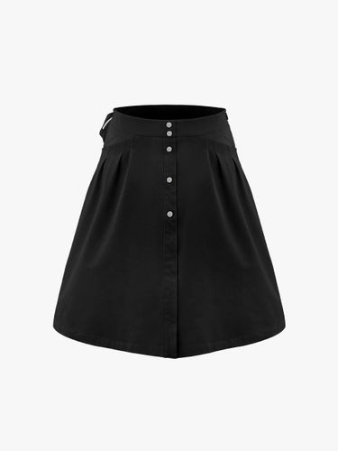 High-Waisted Water-Repellent Memory Flare Skirt [Black] - FAIRLIAR GOLF - Modalova