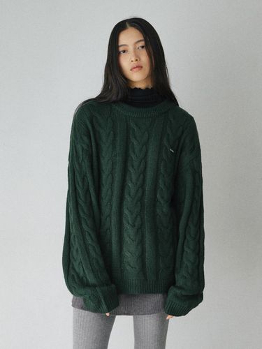 Solid Cable Round Neck Pullover Knit [GREEN] - BELLOL - Modalova