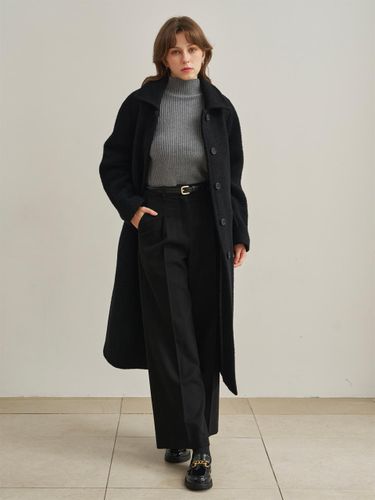 Wide Wool Pintuck Pants [Black] - ARMOIRESECRET - Modalova