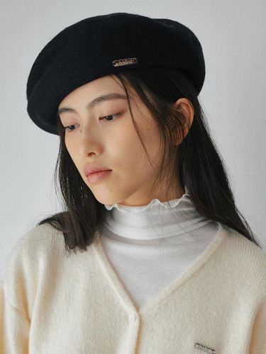 Embroidered Wool Premium Beret [BLACK] - BELLOL - Modalova