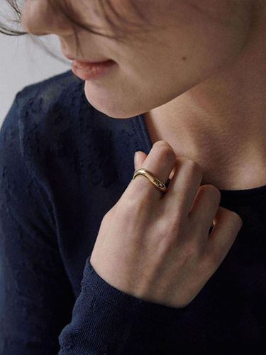 Silver Versatile Everyday Ring [Gold] (Cinq.silver.207) - verte - Modalova