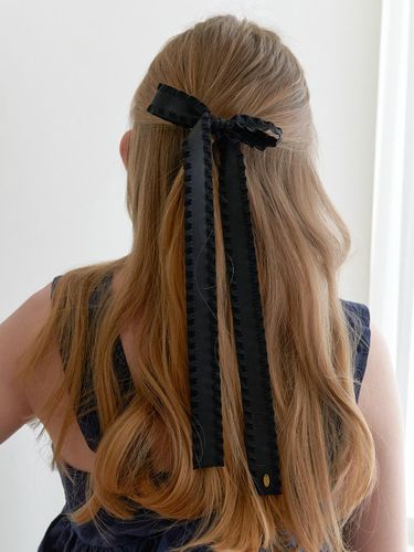 Ruffle Ribbon Delicate Fabric Hairpin [Black] - Primaute - Modalova