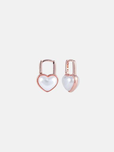 Pearl Sterling Silver Heart Stud Earrings - JUDY AND PAUL - Modalova