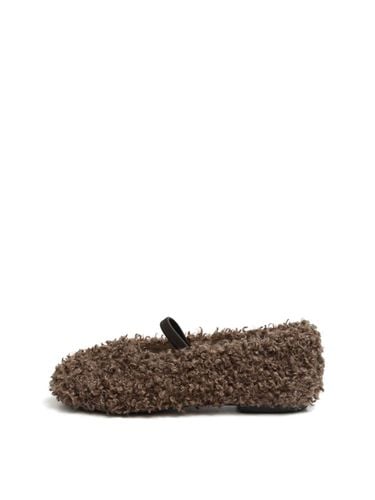 Fuzzy Sherpa Round Toe Mary Jane Shoes - MAC MOC - Modalova