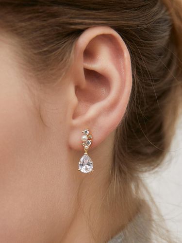 Sterling Crystal Dewdrop Earrings (EC3146) - TATIANA - Modalova