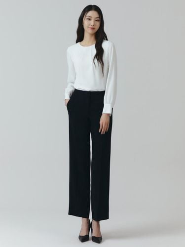 Straight Fit Polyester Ankle Length Pants [BLACK] (ITO1BPT500) - itMICHAA - Modalova