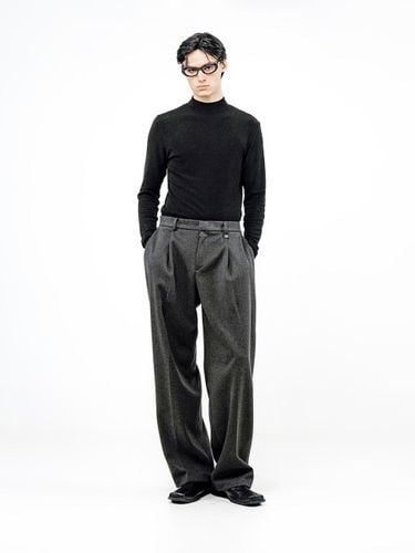 Raised One Tuck Wide Fit Wool Slacks [Charcoal] (M244PT01CH) - Chance’s noi - Modalova