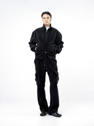 Fleece String Regular Fit Cargo Pants [Black] (M244PT05BK) - Chance’s noi - Modalova