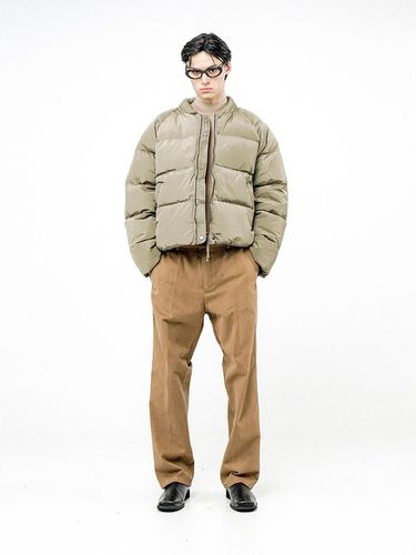 Down Non-collar Loose Fit Padding Jacket [Khaki] (W244OT06KA-M) - Chance’s noi - Modalova