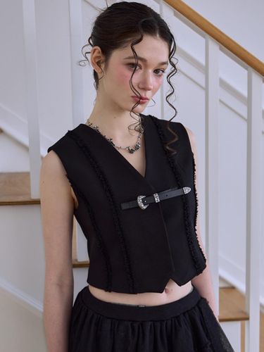 Lace Belt Adjustable Vest [Black] - Rosefrantz - Modalova