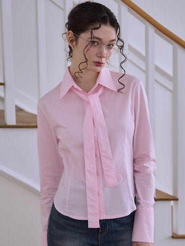 Stripe Tie Relaxed Fit Shirt [Pink] - Rosefrantz - Modalova