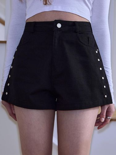 Wide Cotton Studded Shorts [Black] - Rosefrantz - Modalova