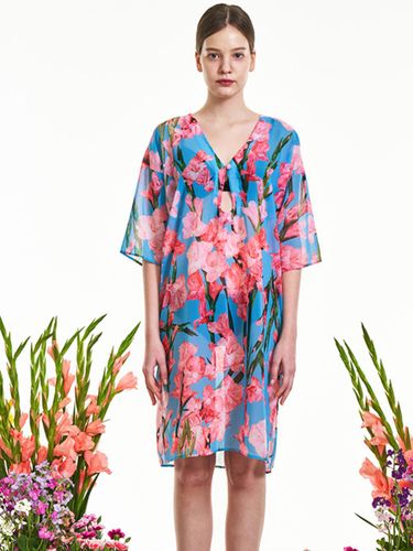 Hand-drawn Watercolor Gladiolus Curved Neckline Short Dress [] - Chae Look - Modalova