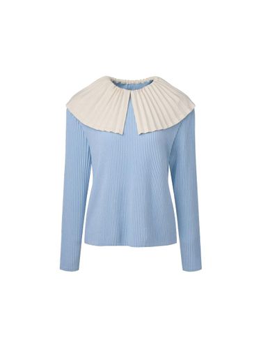 Accordion Collar Pleated French Top [] - MONPLISSE - Modalova