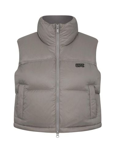 UFC Shield Relaxed-Fit Padded Vest [Ash Khaki] (U2VTV3303) - UFCSPORT - Modalova