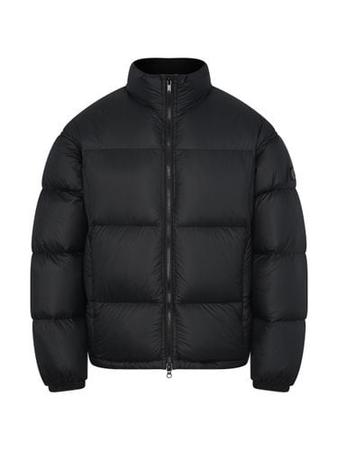 UFC Guard Relaxed-Fit Down Jacket [Black] (U4DJV4301BK) - UFCSPORT - Modalova