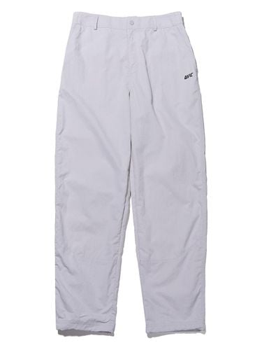 Active Loose-fit Woven Jogger Pants [Grey] (U4LPT3211LG) - UFCSPORT - Modalova