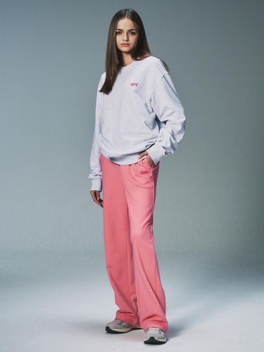 Basic Wide-fit Cut-out Sweat Pants [Pink] (U2LPU1213PI) - UFCSPORT - Modalova