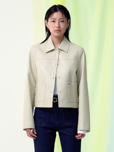 Faux Leather Short Slim Jacket [Beige] (KE513ZM010) - kuho plus - Modalova