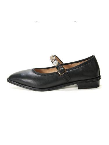 Lambskin Elastic Mary Jane Shoes [Black] - BRIANA - Modalova