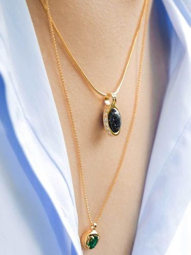 Silver 18K Gold Double-Sided Natural Gemstone Necklace [Black/Blue] - dfarbe - Modalova