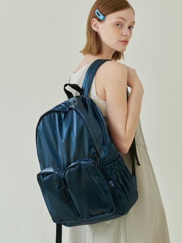 Multipocket Spacious Glossy Backpack [Navy] - ACOC - Modalova