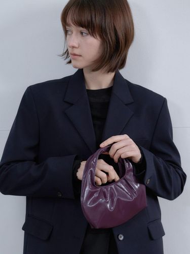 Interview Shoulder Bag [Purple] - ACOC - Modalova