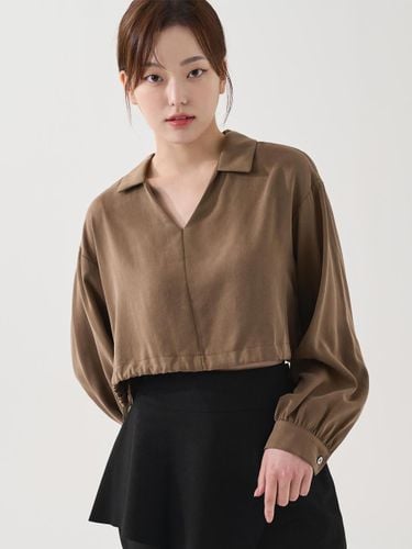 Tencel Pleated Adjustable Ribbon Blouse [Brown] - HYEYEONG KIM - Modalova