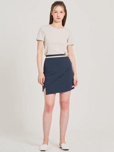 Wavy Wrap Midi Stretch Skirt [Navy] - HYEYEONG KIM - Modalova