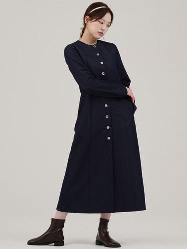 Fleece-Back Denim Maxi A-Line Dress Jacket [Dark Blue] - HYEYEONG KIM - Modalova