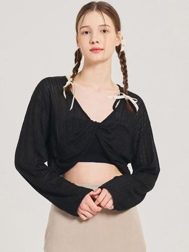 Back Interlaced See-through Knit Top [Black] - HYEYEONG KIM - Modalova