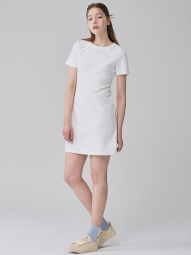 A-Line Short Sleeved Cotton-Polyester Dress [Beige] - HYEYEONG KIM - Modalova